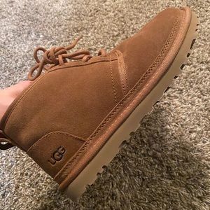 NWOT Ugg Women’s Nuemel bootie Size 8
